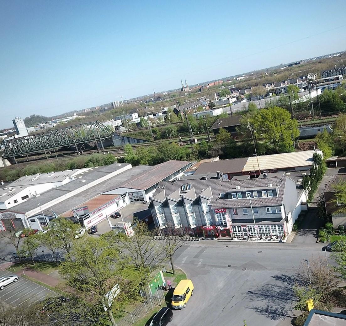 Hotel Zum Eisenhammer Oberhausen  Eksteriør billede