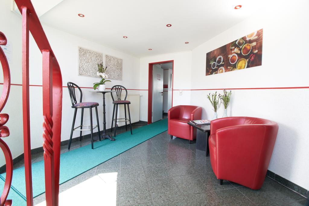 Hotel Zum Eisenhammer Oberhausen  Eksteriør billede